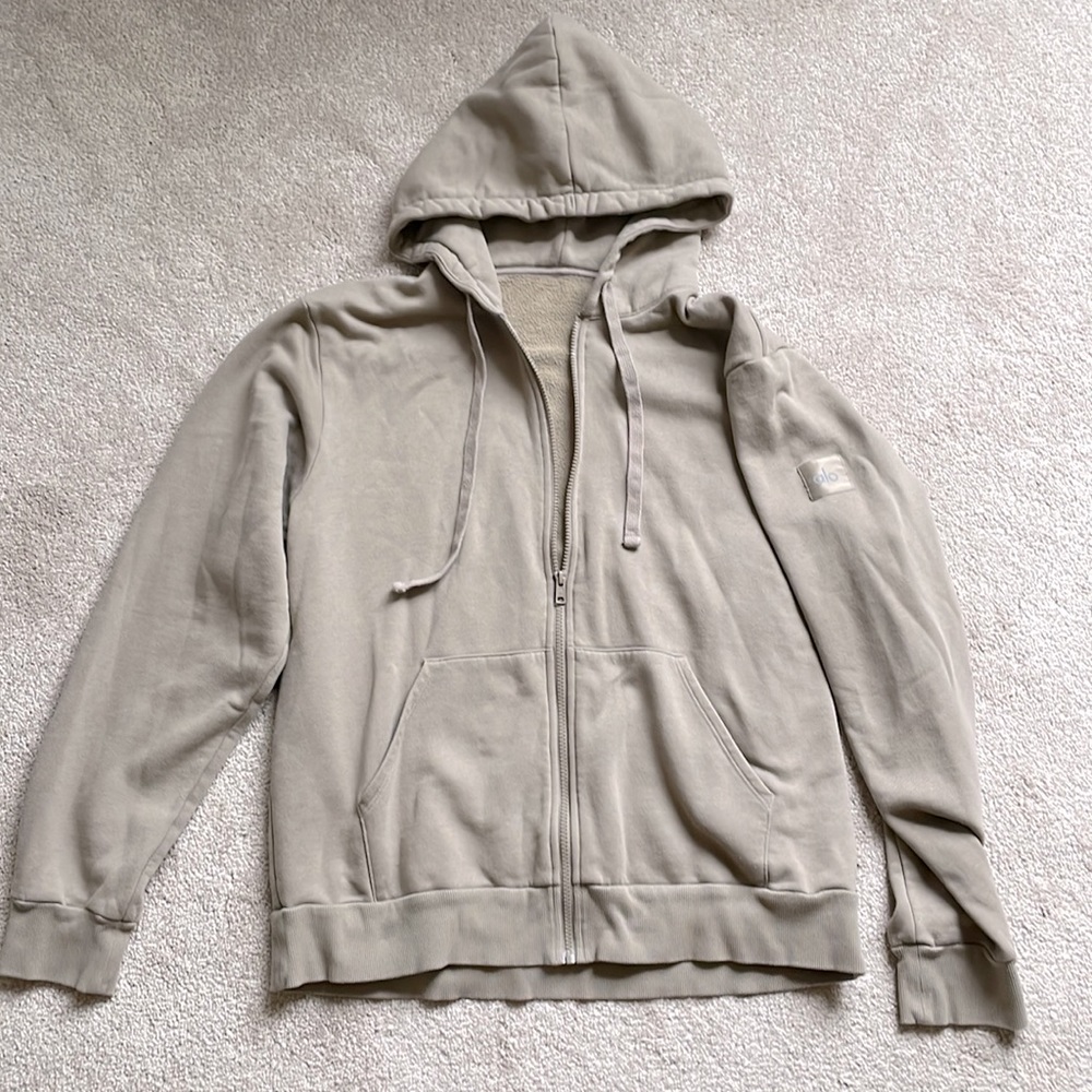 Alo sweatshirt